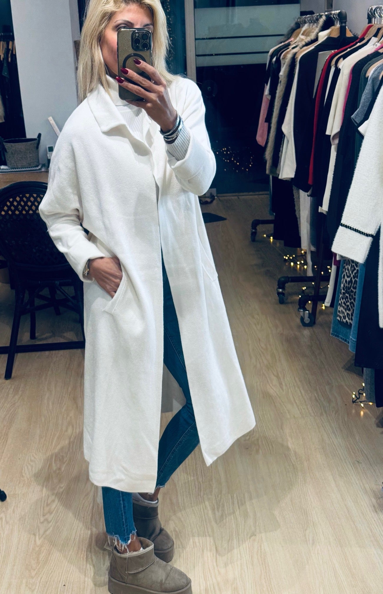 LONG CARDIGAN WITH BUILT-IN BELT