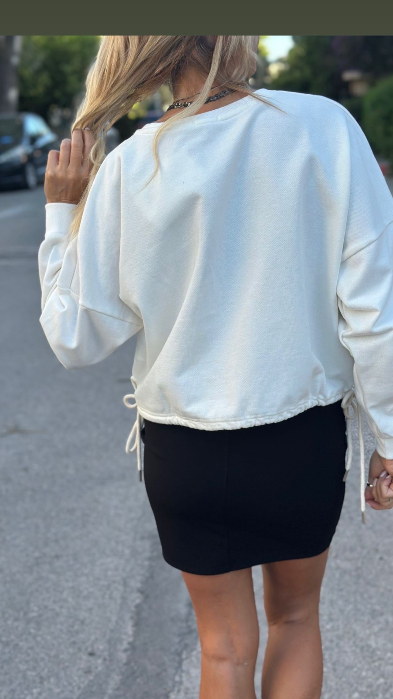 Φούτερ με πλαϊνά κορδόνια