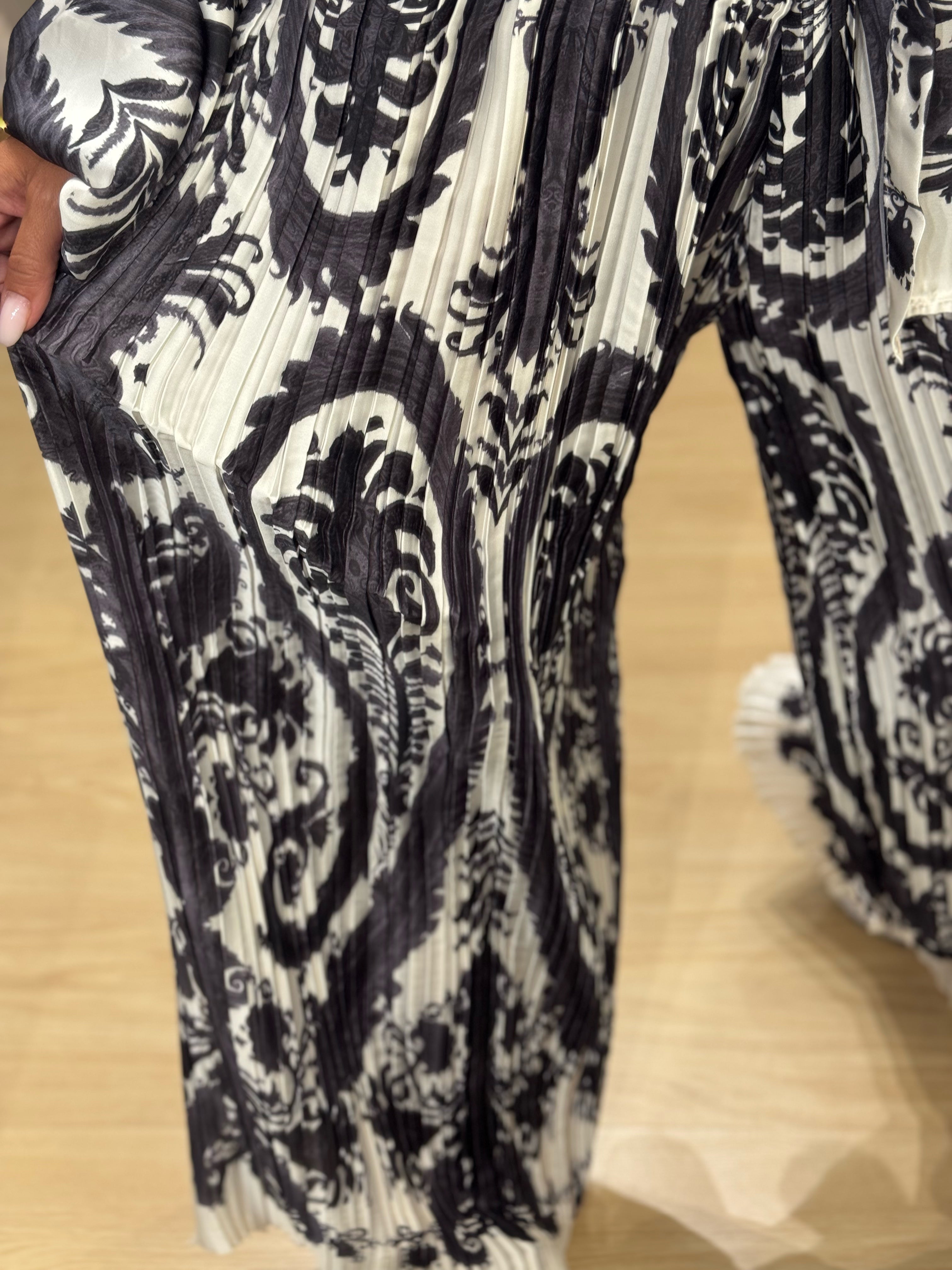 SILK WIDE PANTS