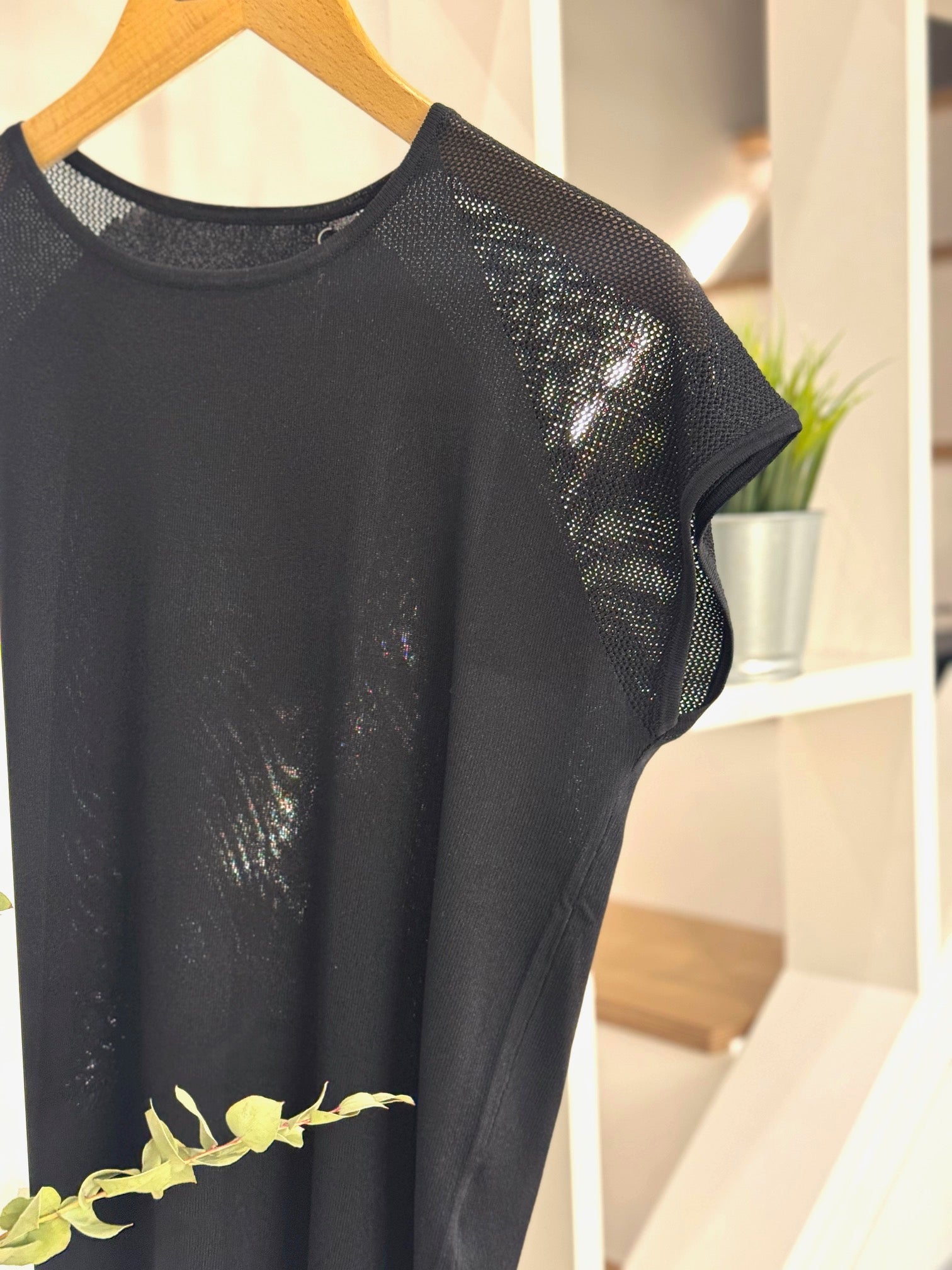 blouse with mesh on the shoulder