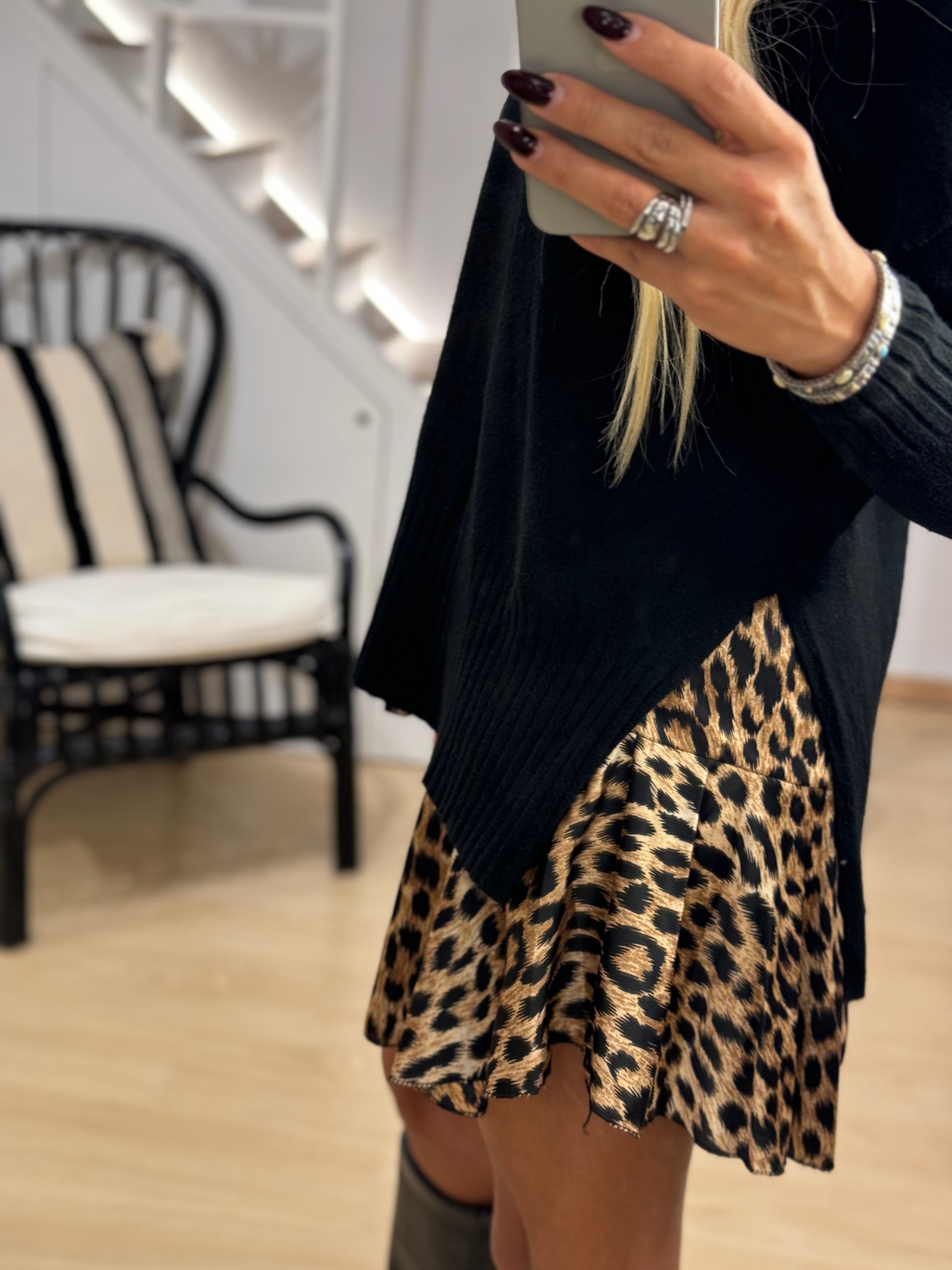 Πλεκτή μπλούζα ζιβάγκο με ανοίγματα στο πλάι