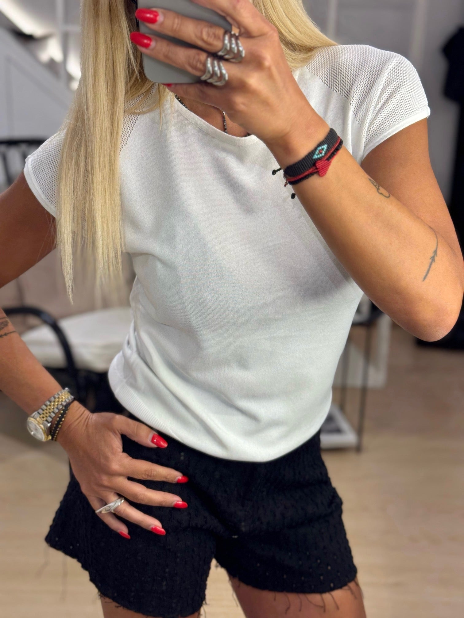 blouse with mesh on the shoulder