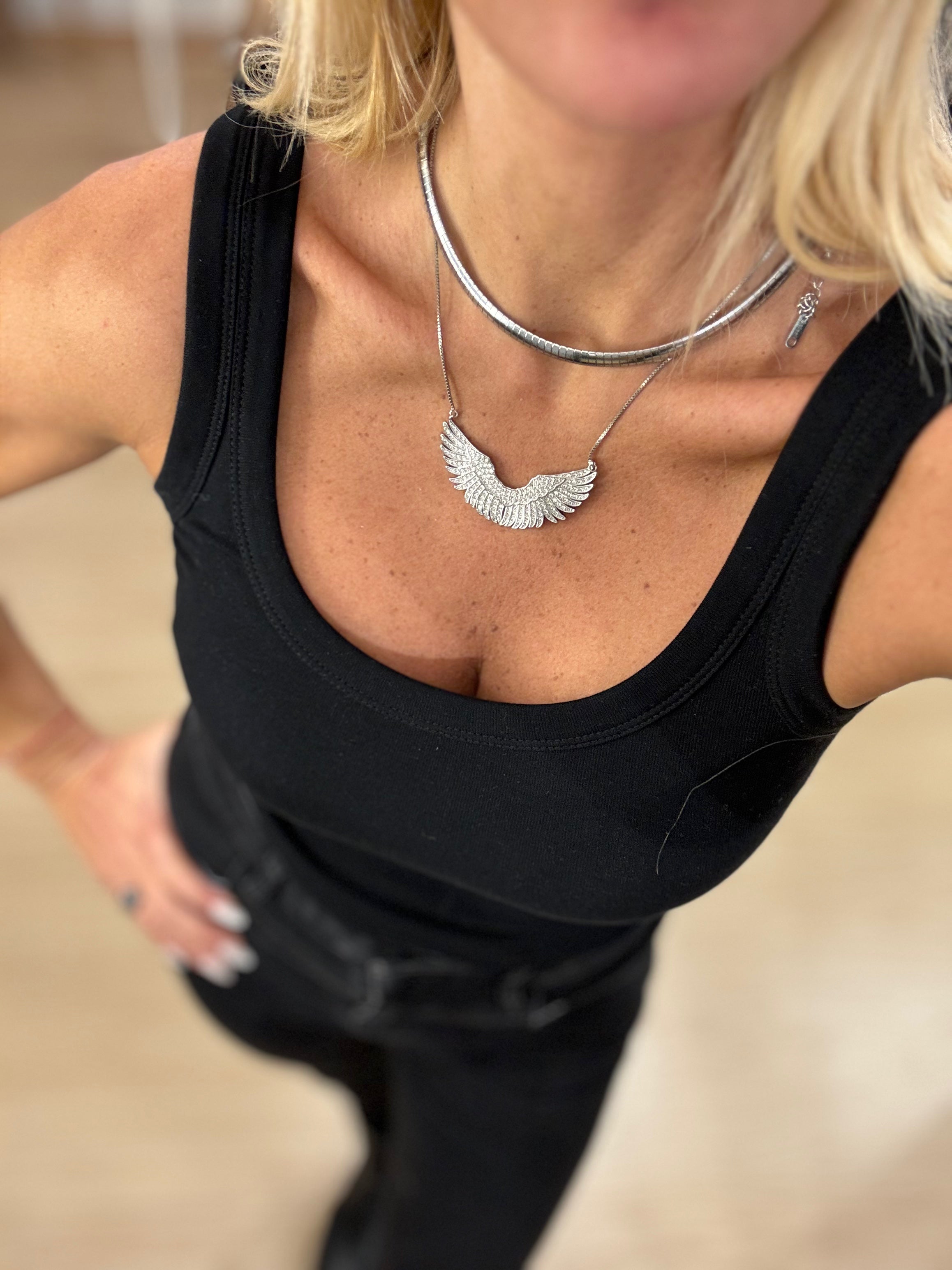 ΕΛΑΣΤΙΚΌ ΜΠΛΟΥΖΆΚΙ