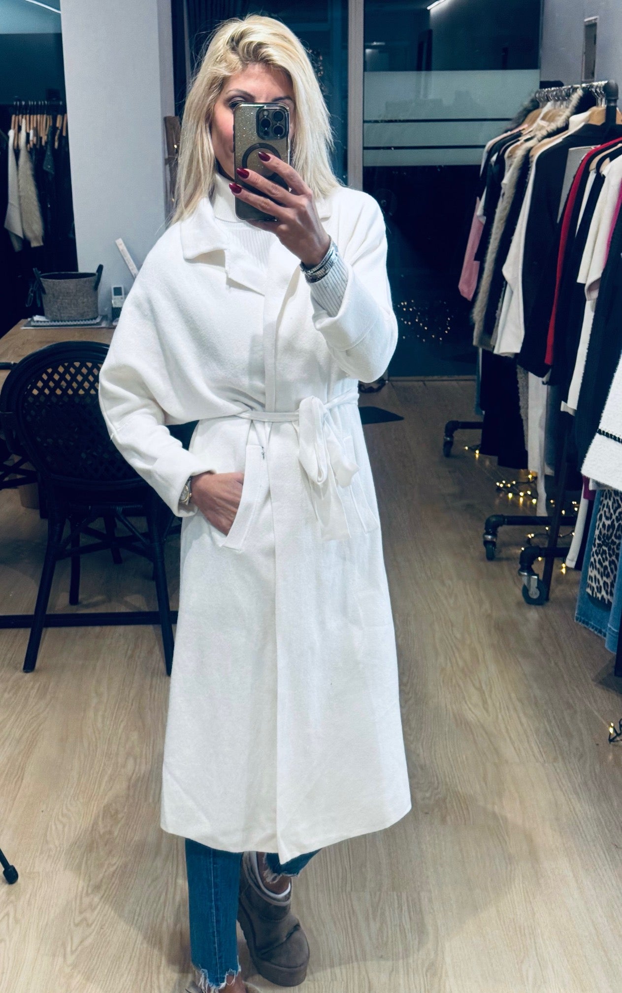 LONG CARDIGAN WITH BUILT-IN BELT