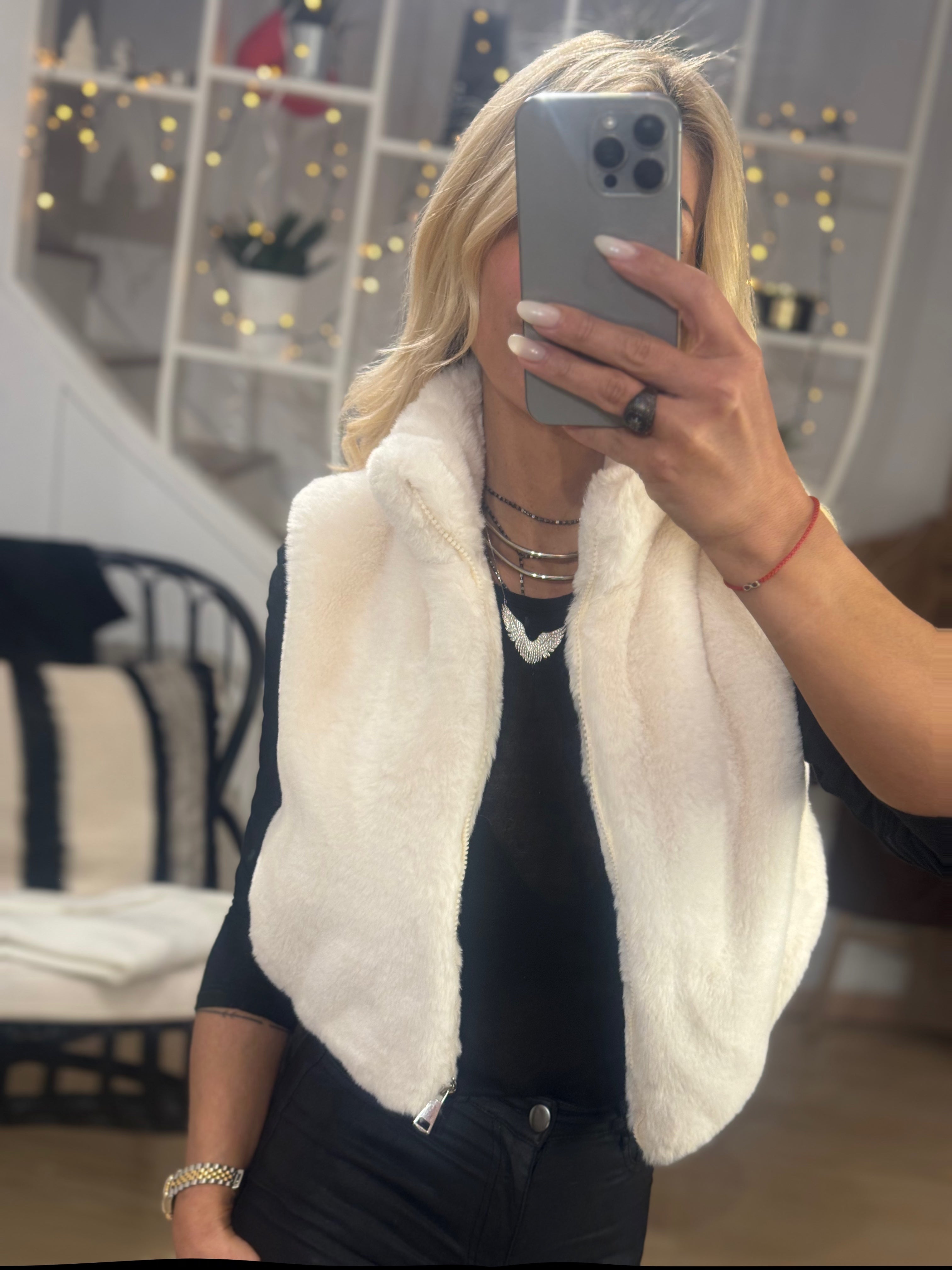 κοντό γούνινο παλτό με κουκούλα