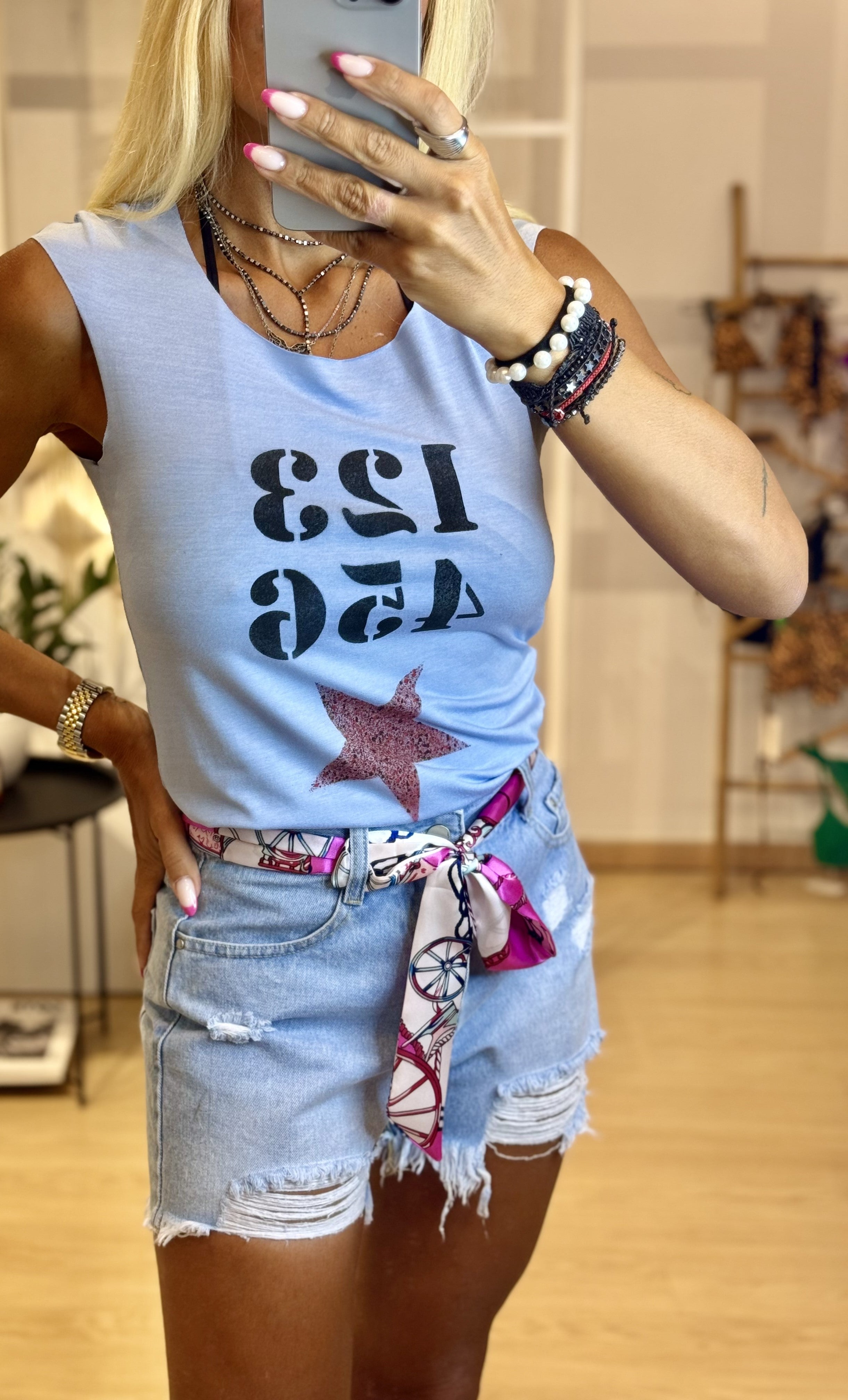 Laser cut t-shirt με αριθμούς