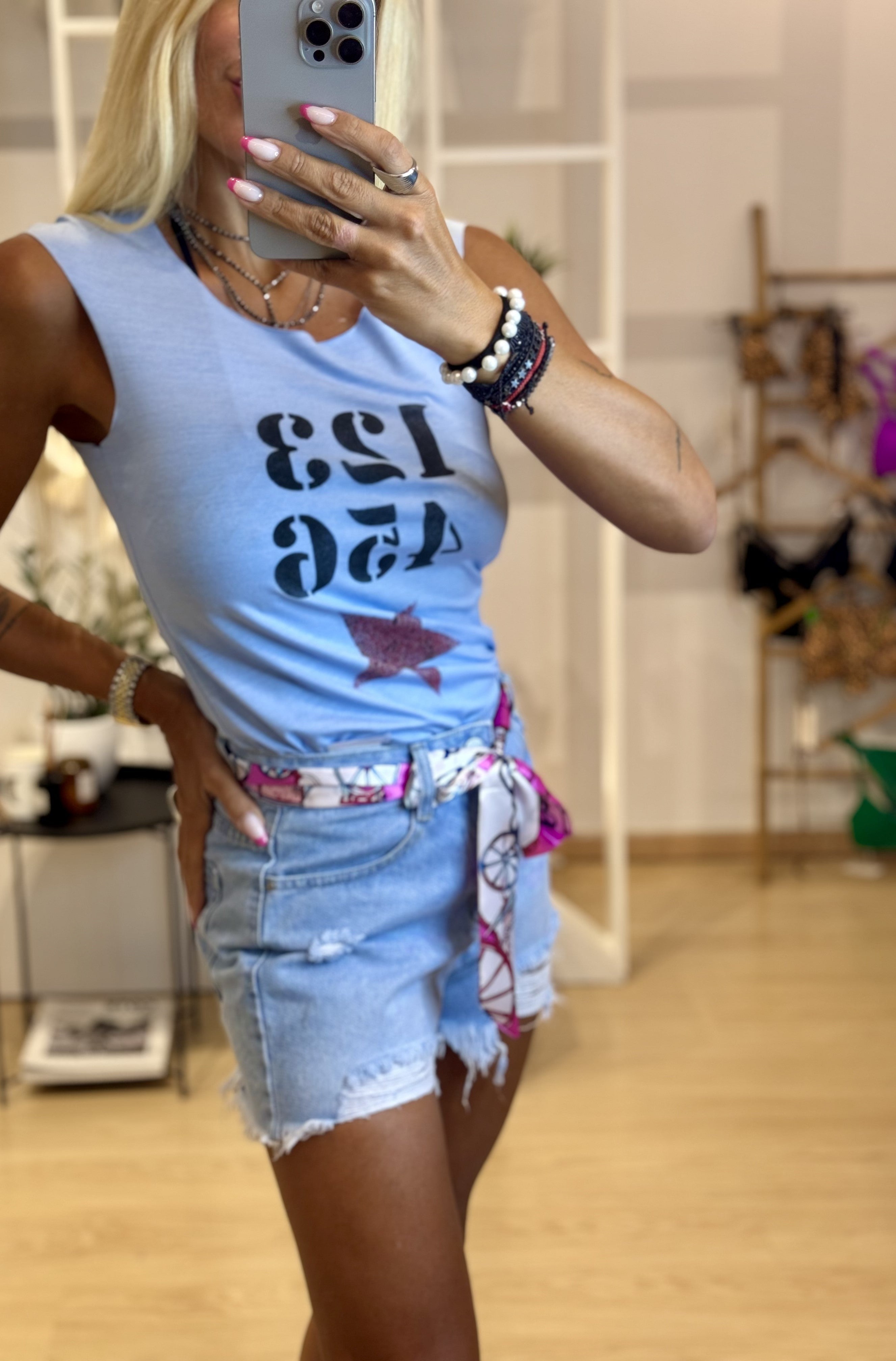 Laser cut t-shirt με αριθμούς