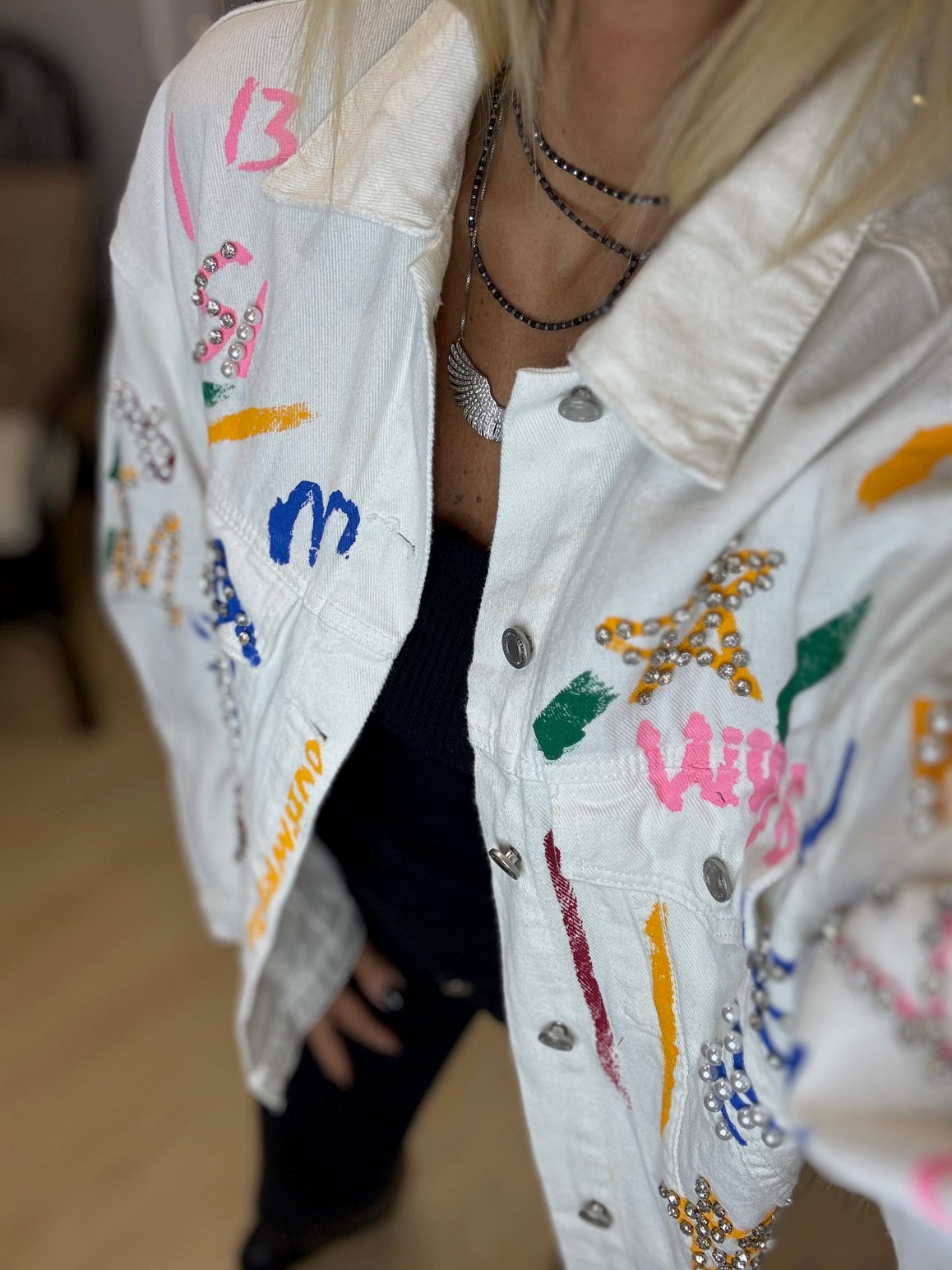 Τζην τζάκετ με patches