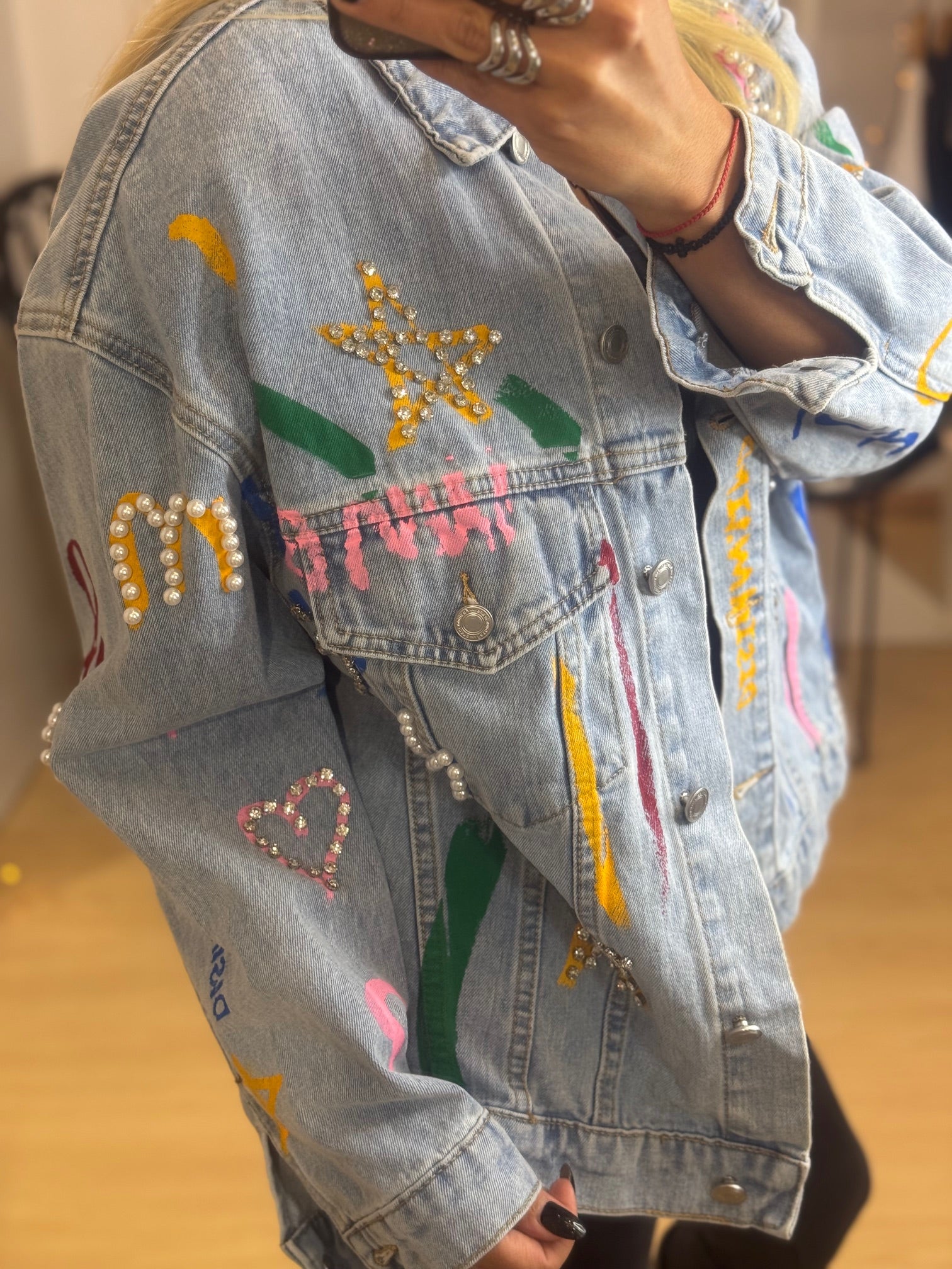 Τζην τζάκετ με patches