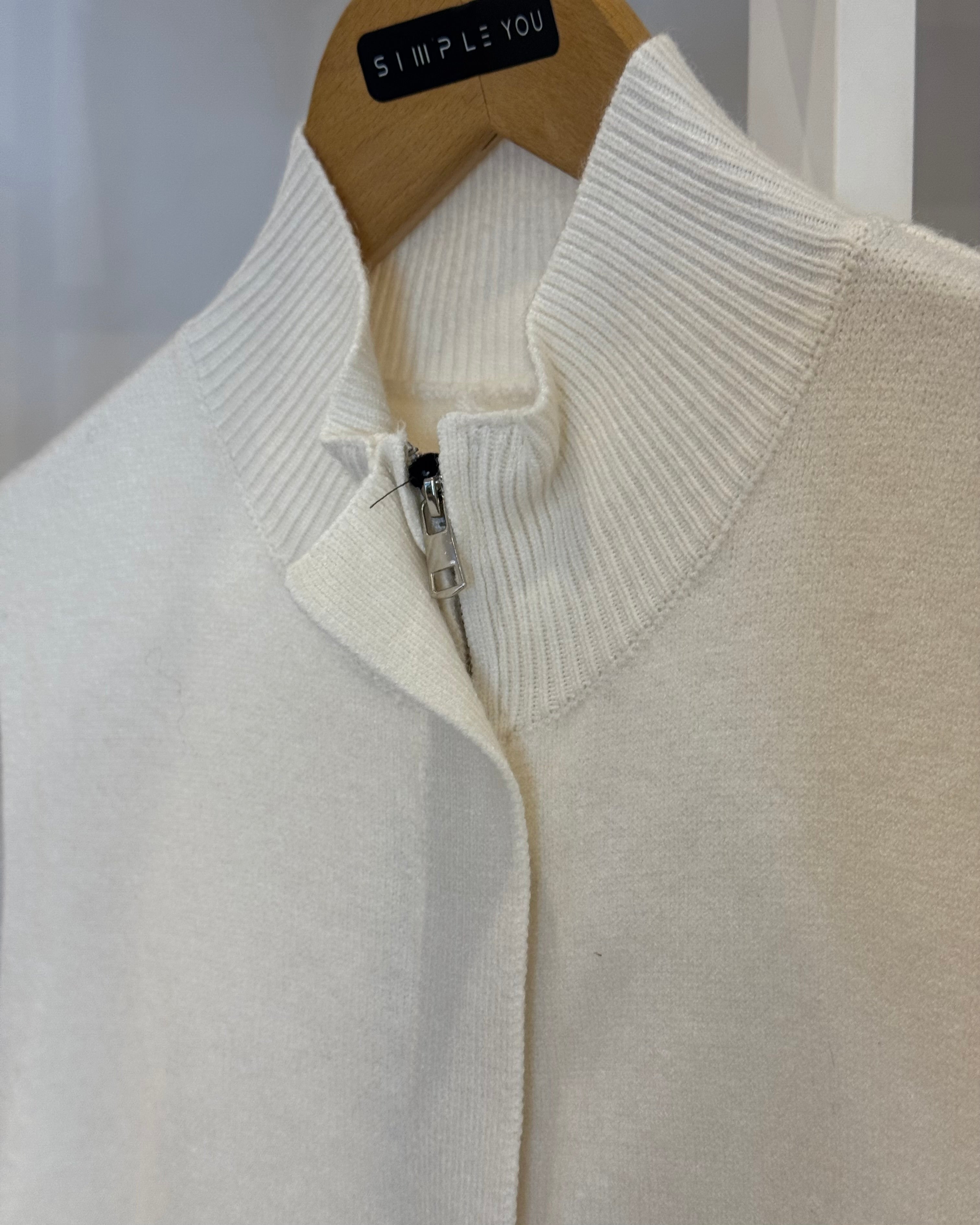 ΠΛΕΚΤΌ ΜΑΛΑΚΌ ΓΙΛΈΚΟ