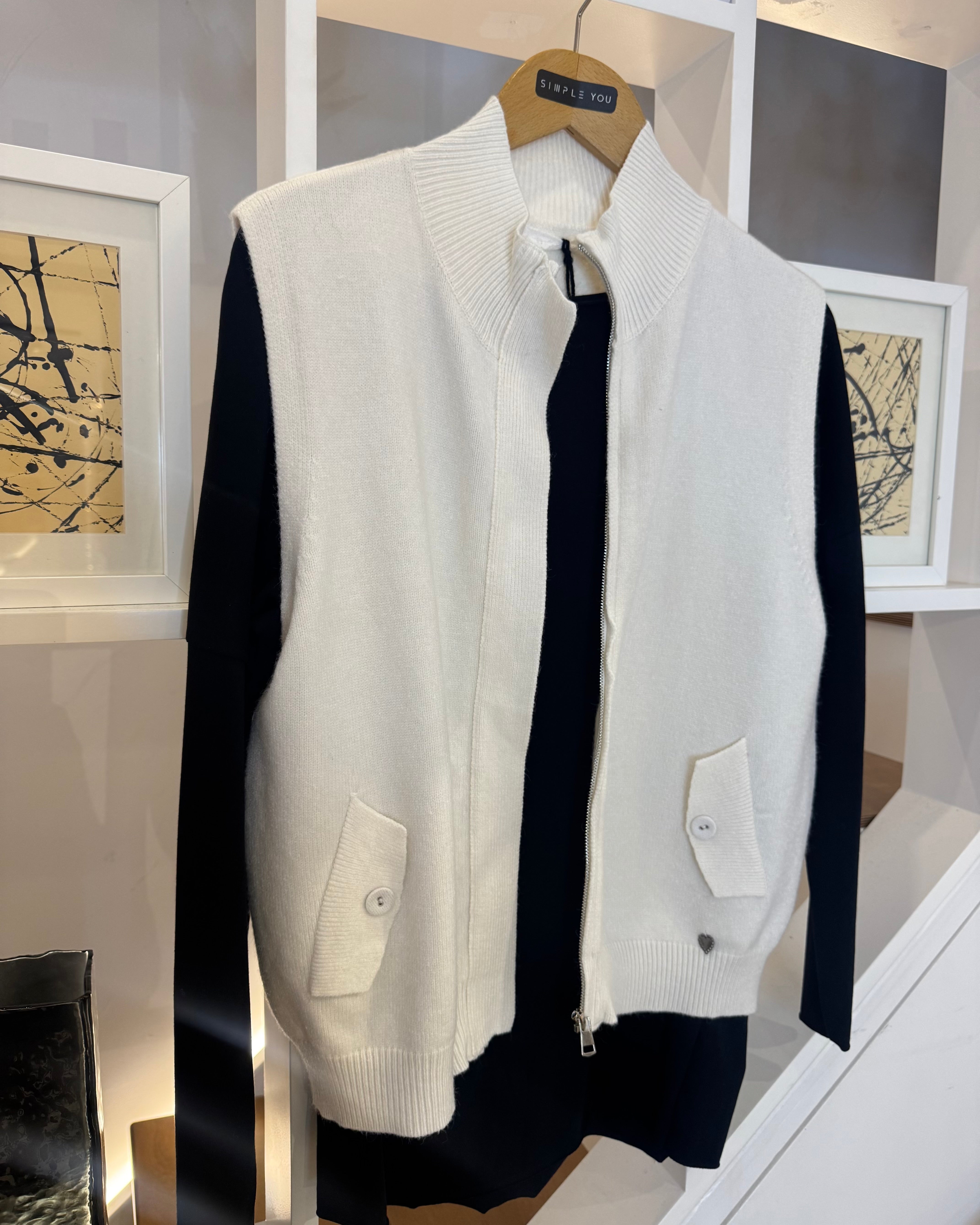 ΠΛΕΚΤΌ ΜΑΛΑΚΌ ΓΙΛΈΚΟ