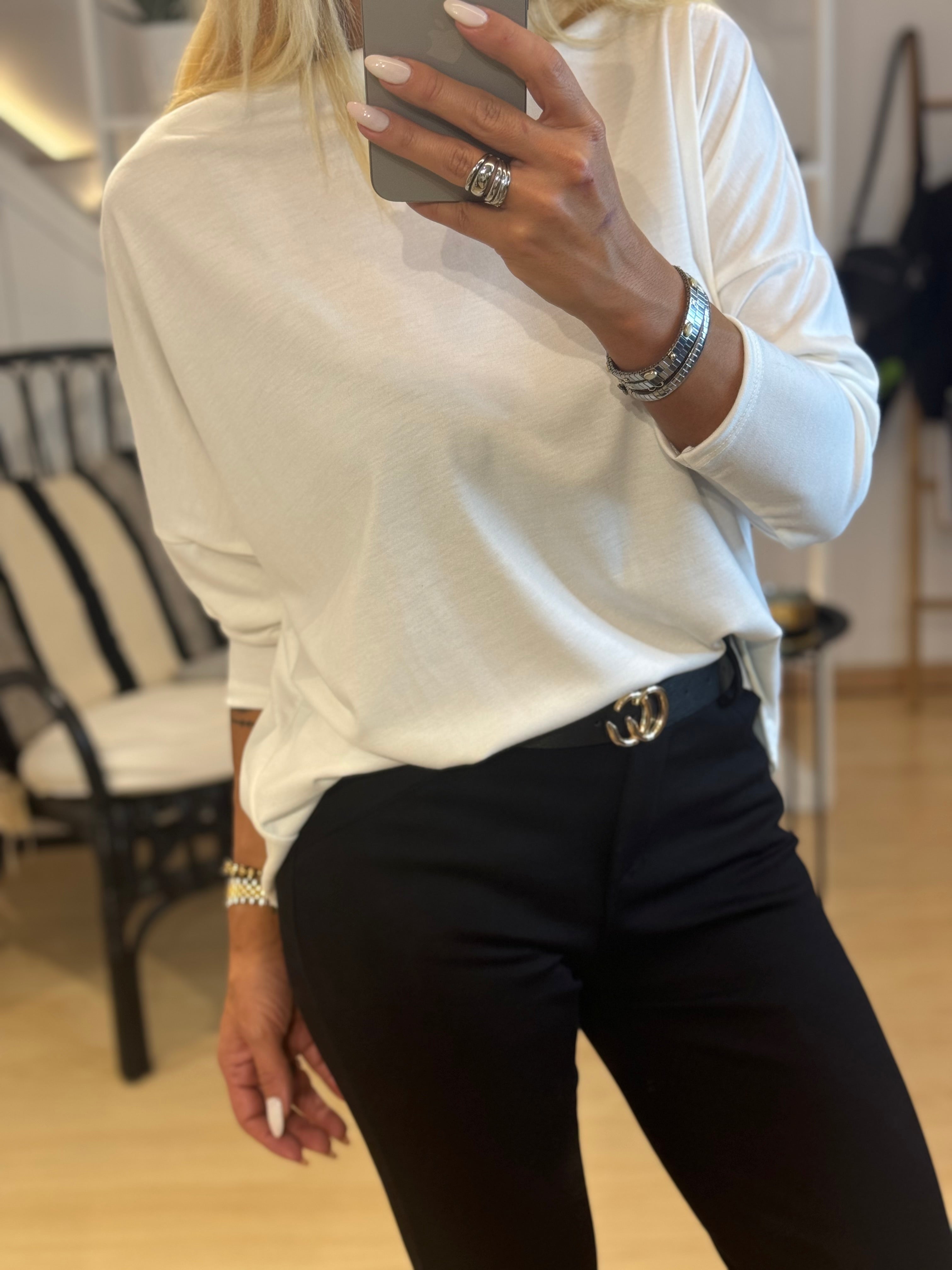 Φαρδιά μπλούζα