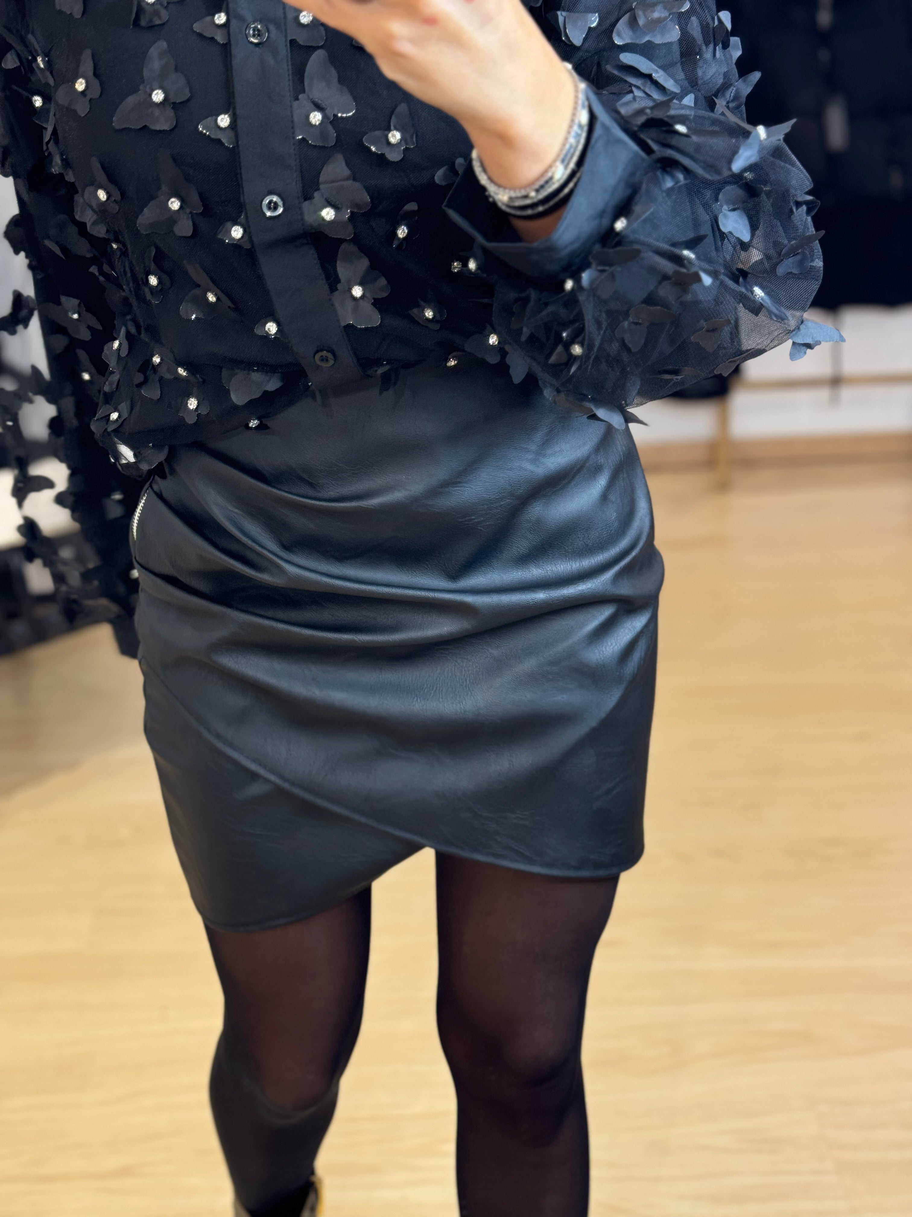 Δερμάτινη φούστα