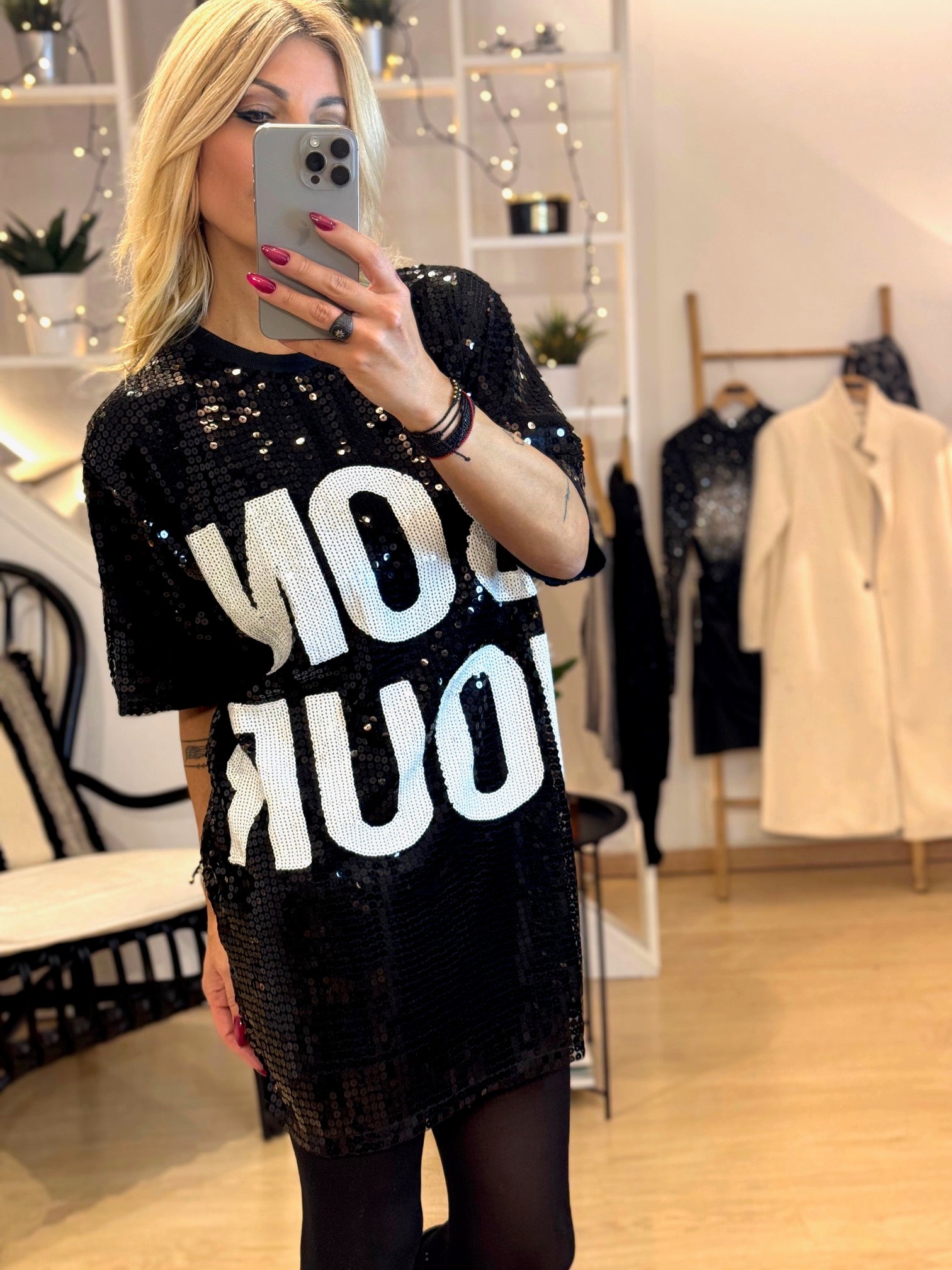 Φόρεμα BON JOUR με παγιέτες