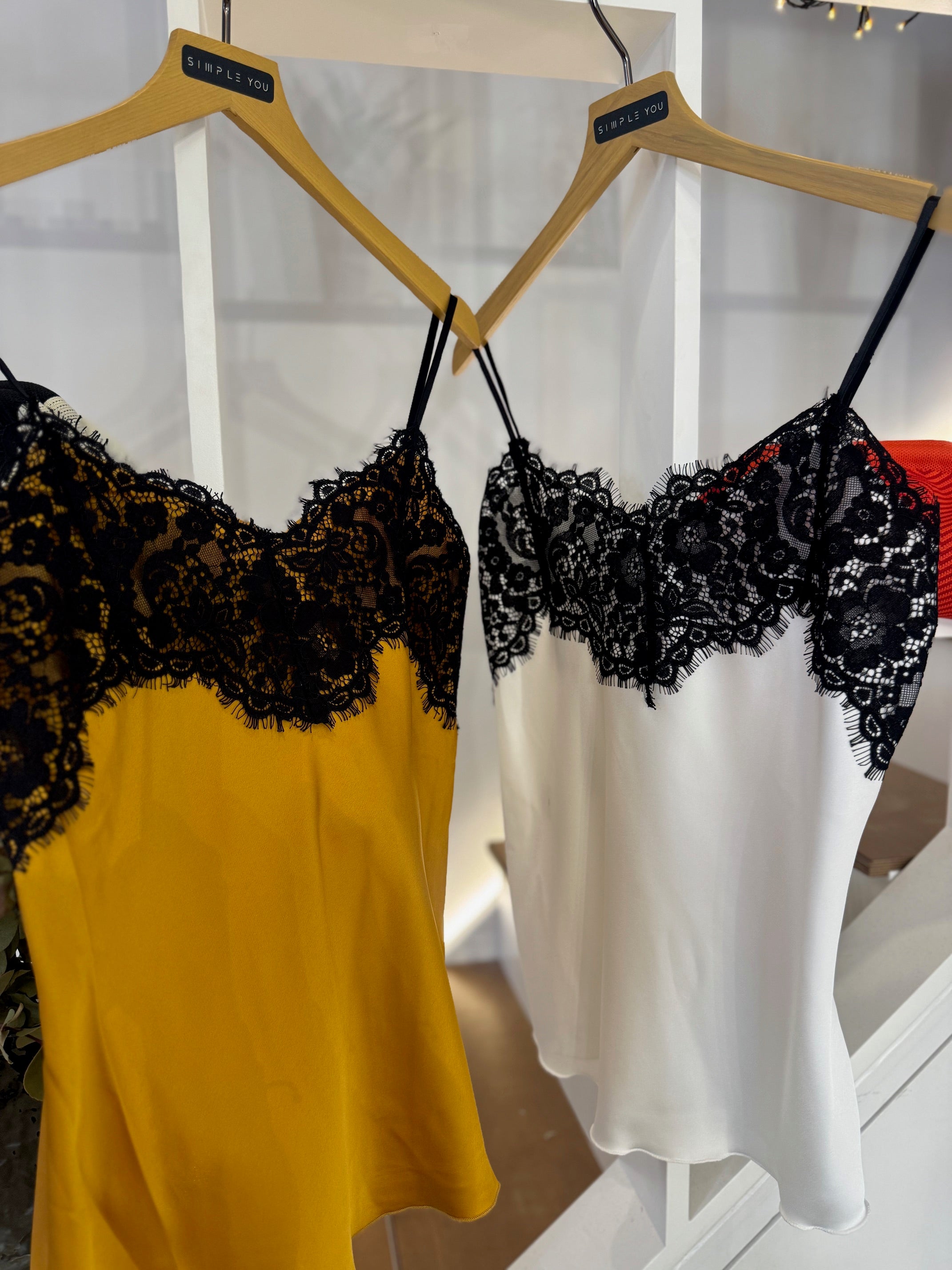 LINGERIE TOP WITH LACE