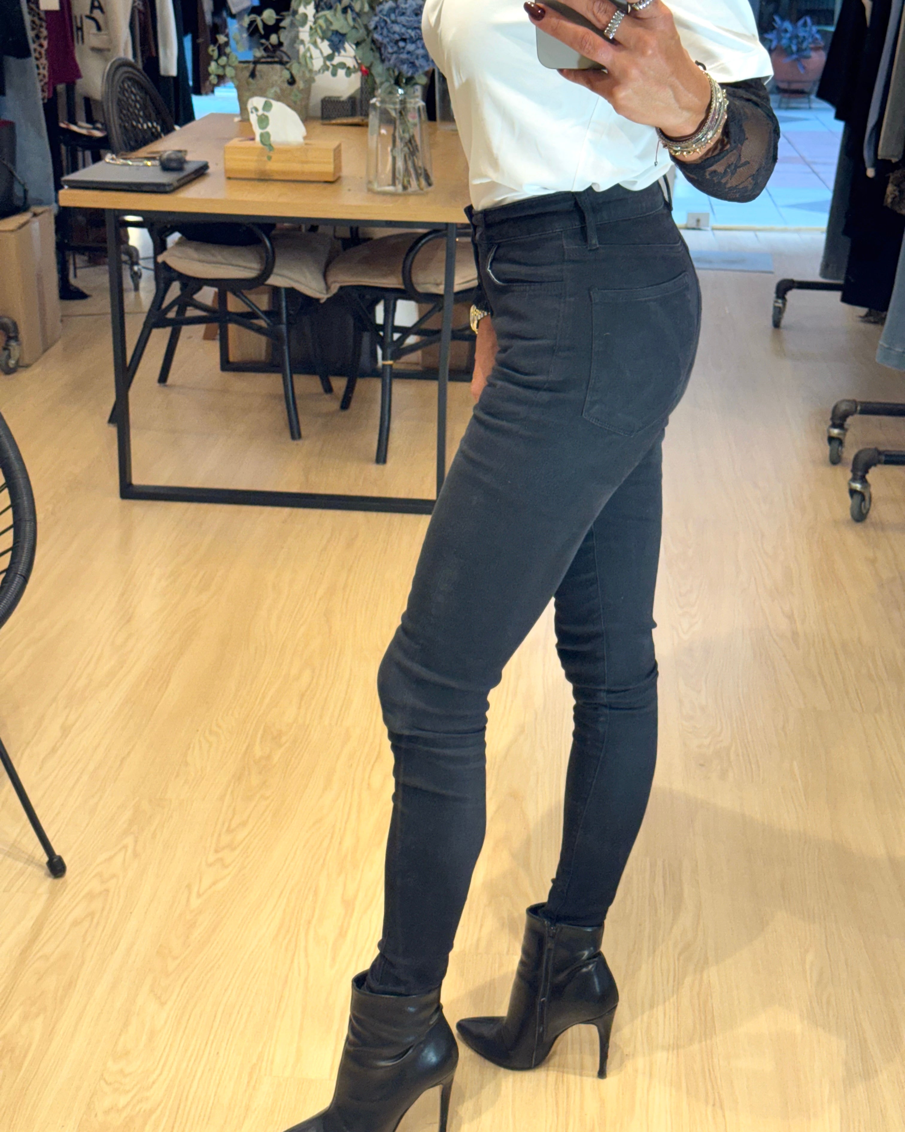 Elastic Jean Trouser