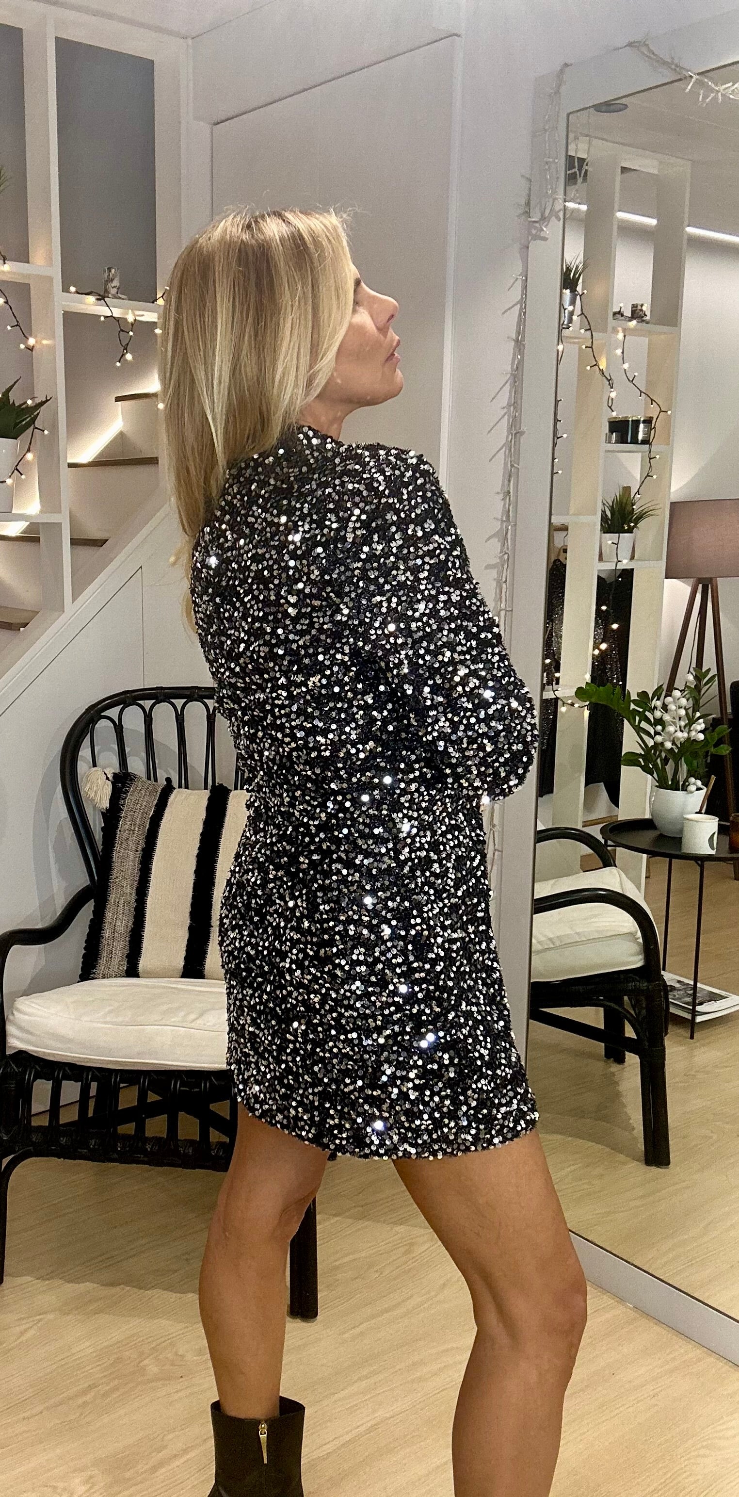 Dress / Blazer With Sequins