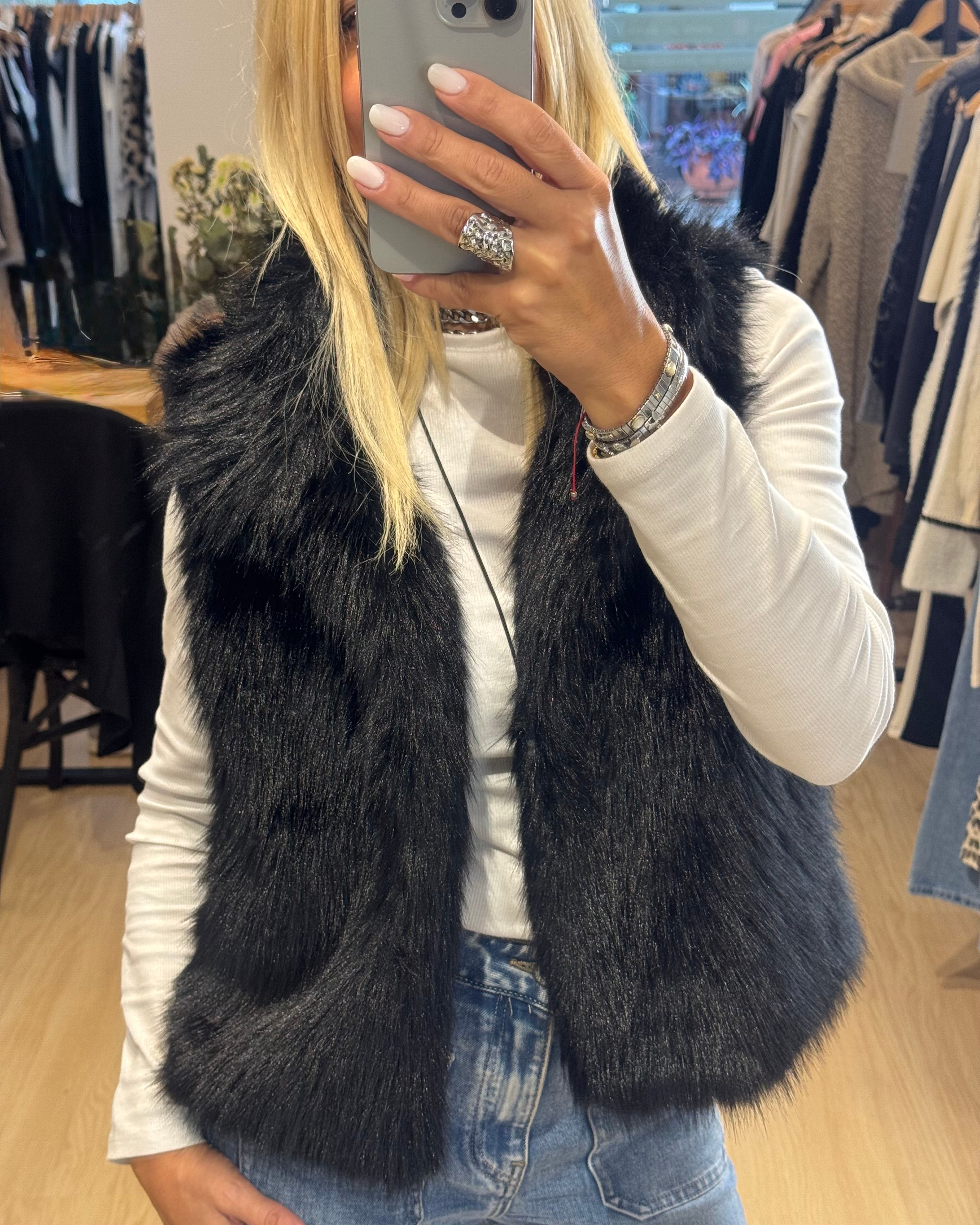 Sleeveless Fur Coat