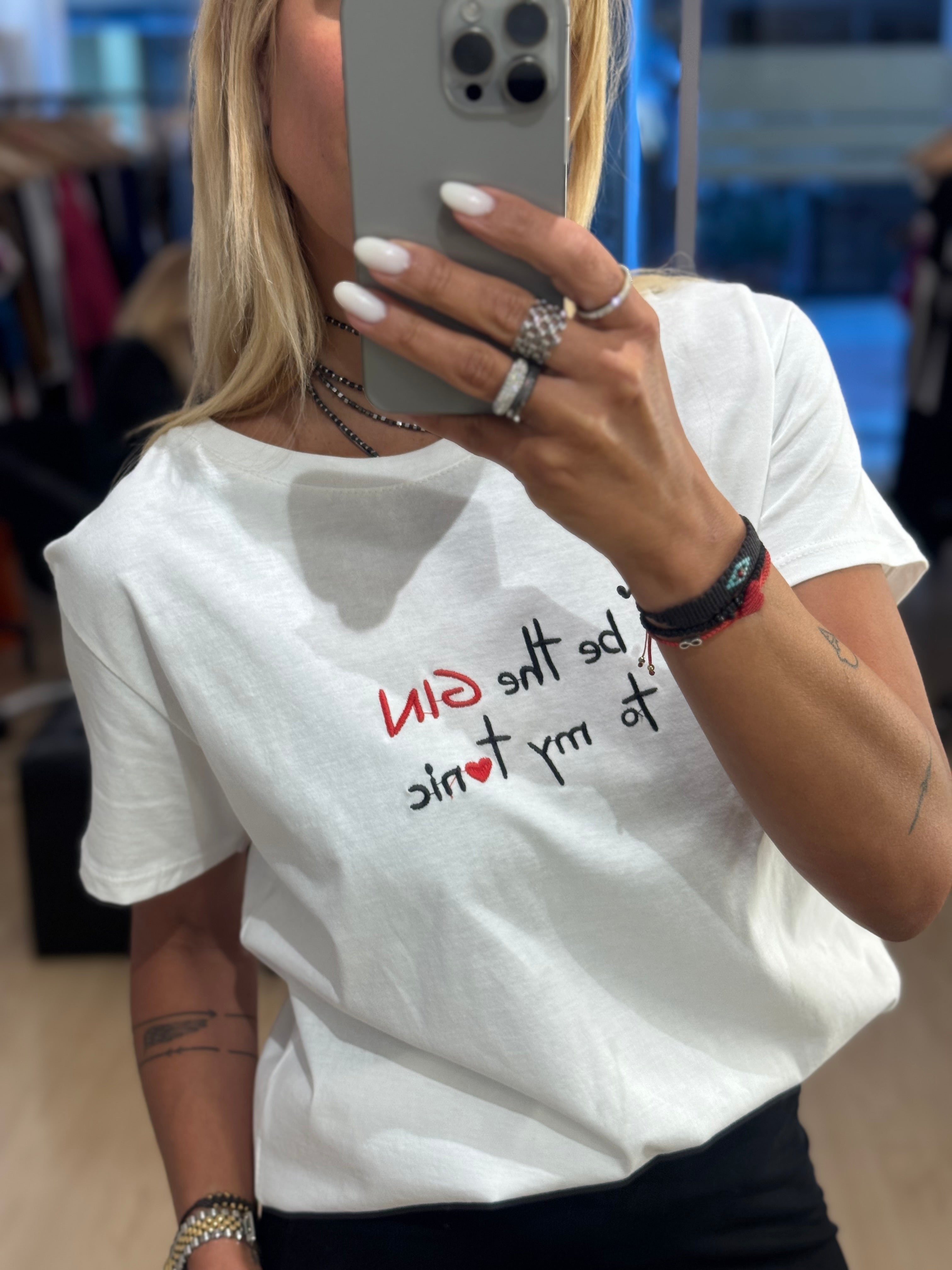 T-Shirt with logo