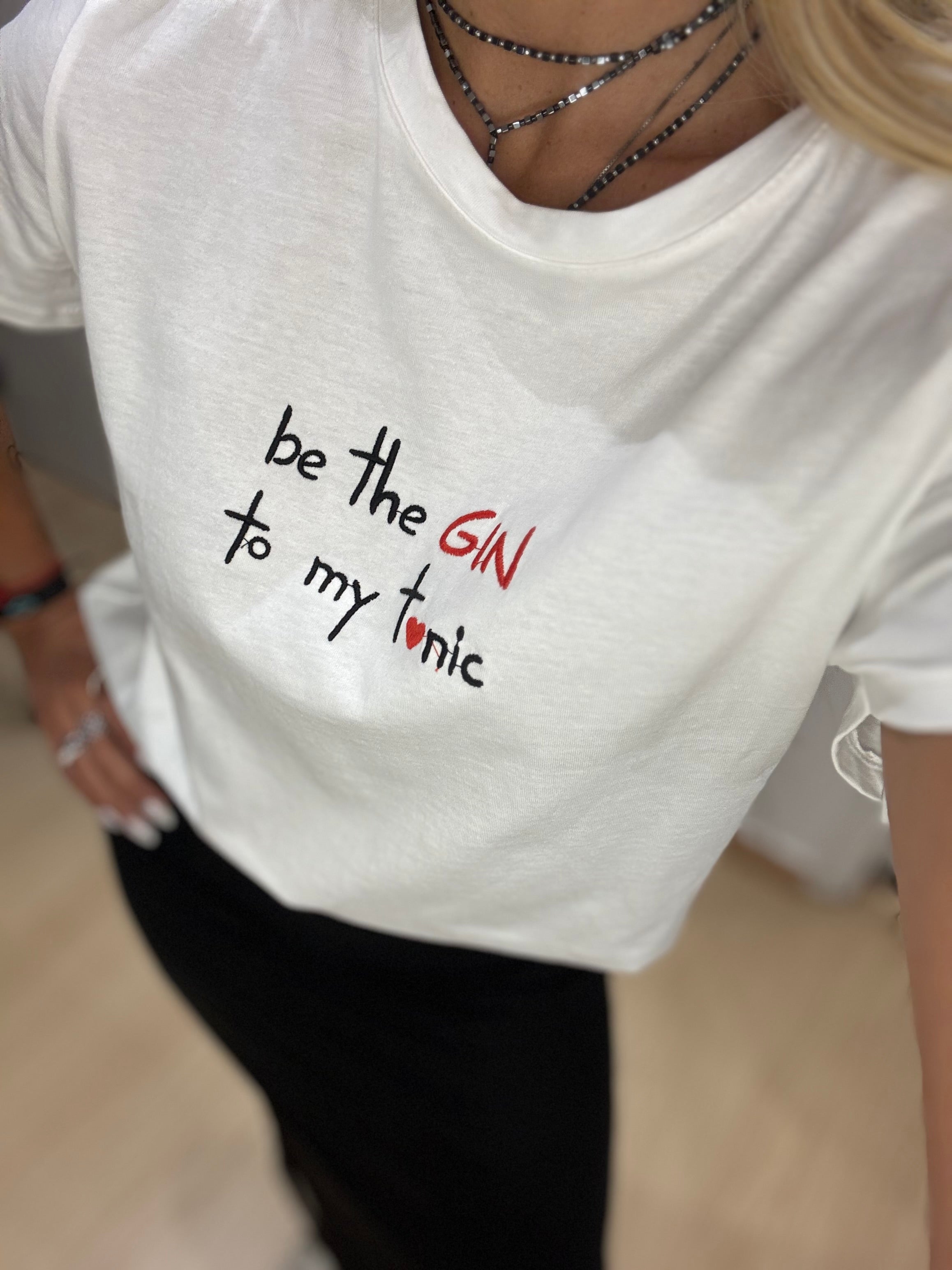 T-Shirt with logo