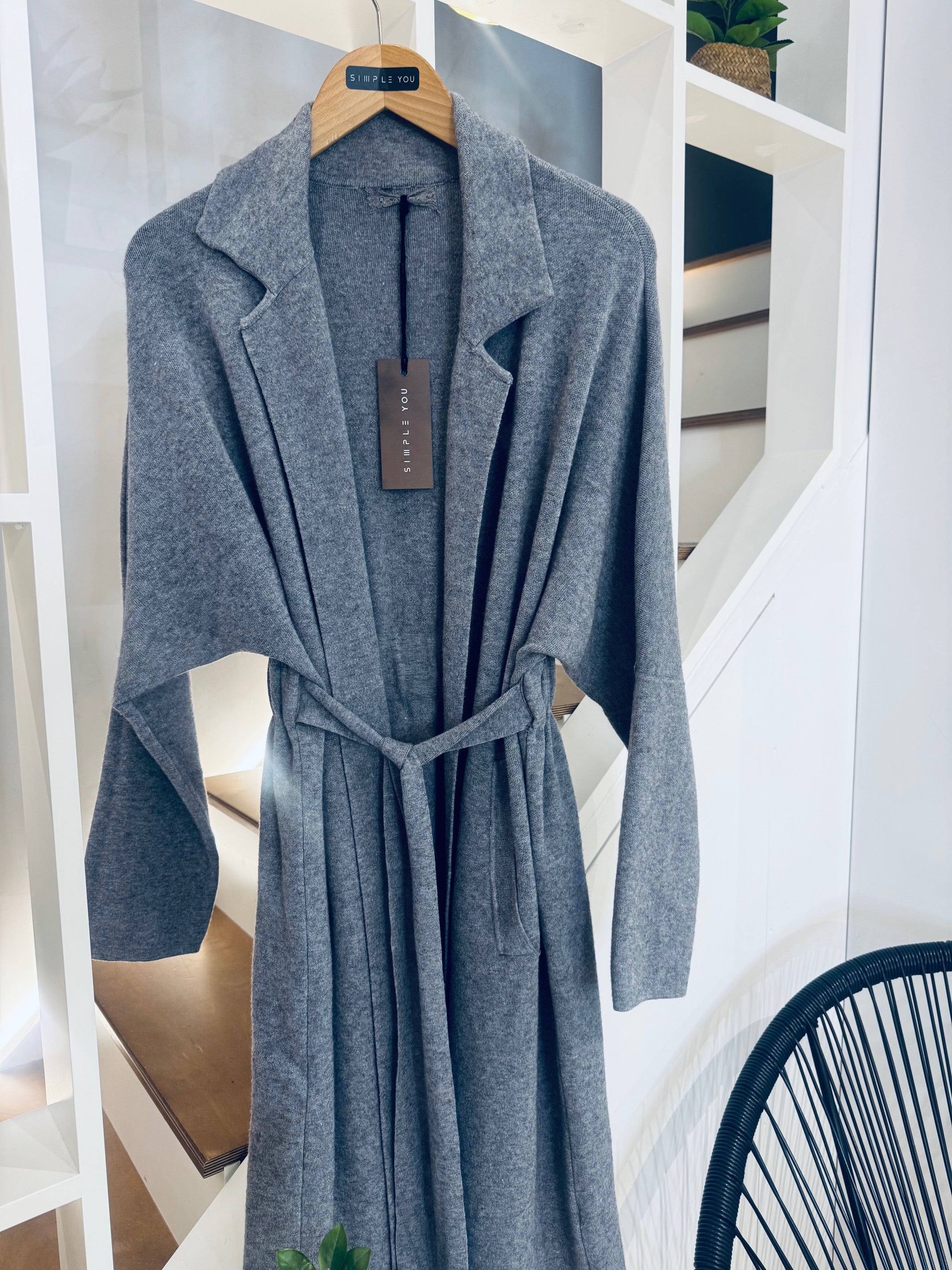 LONG CARDIGAN WITH BUILT-IN BELT