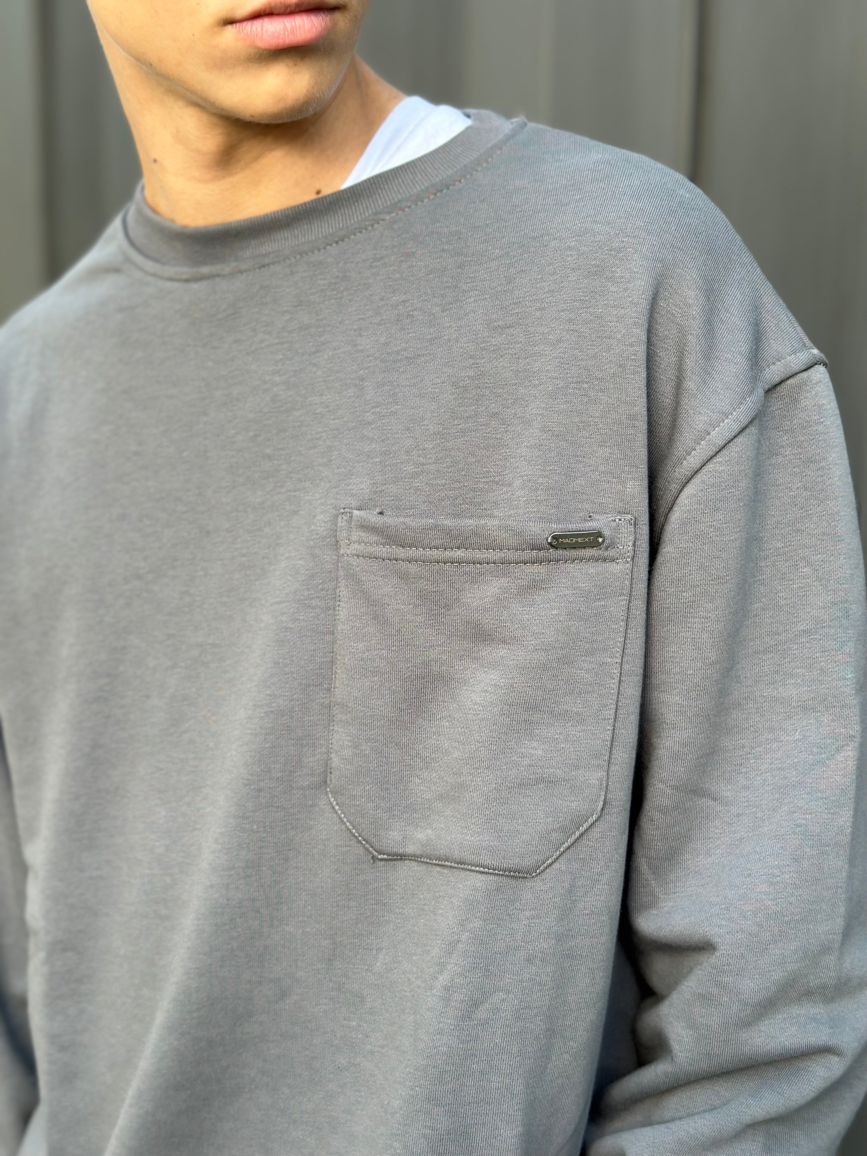 Sweatshirt With Pocket