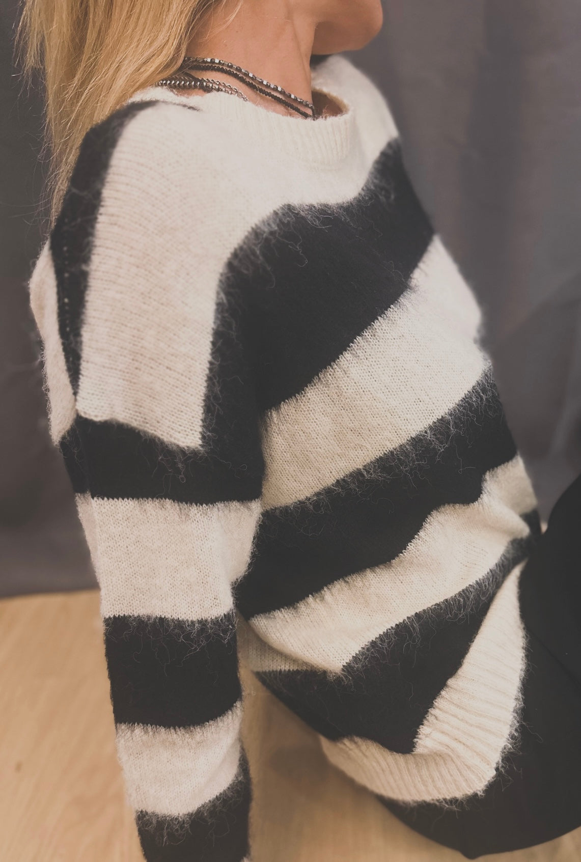 STRIPED MOHAIR KNIT